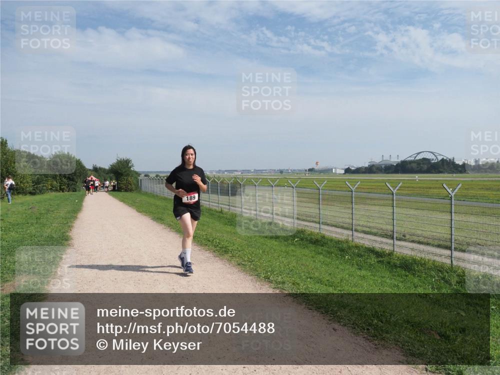 08.09.2024 - Airport Race Miley Keyser http://msf.ph/oto/7054488 08.09.2024 12:52:25 Laufen 189 meine-sportfotos.de