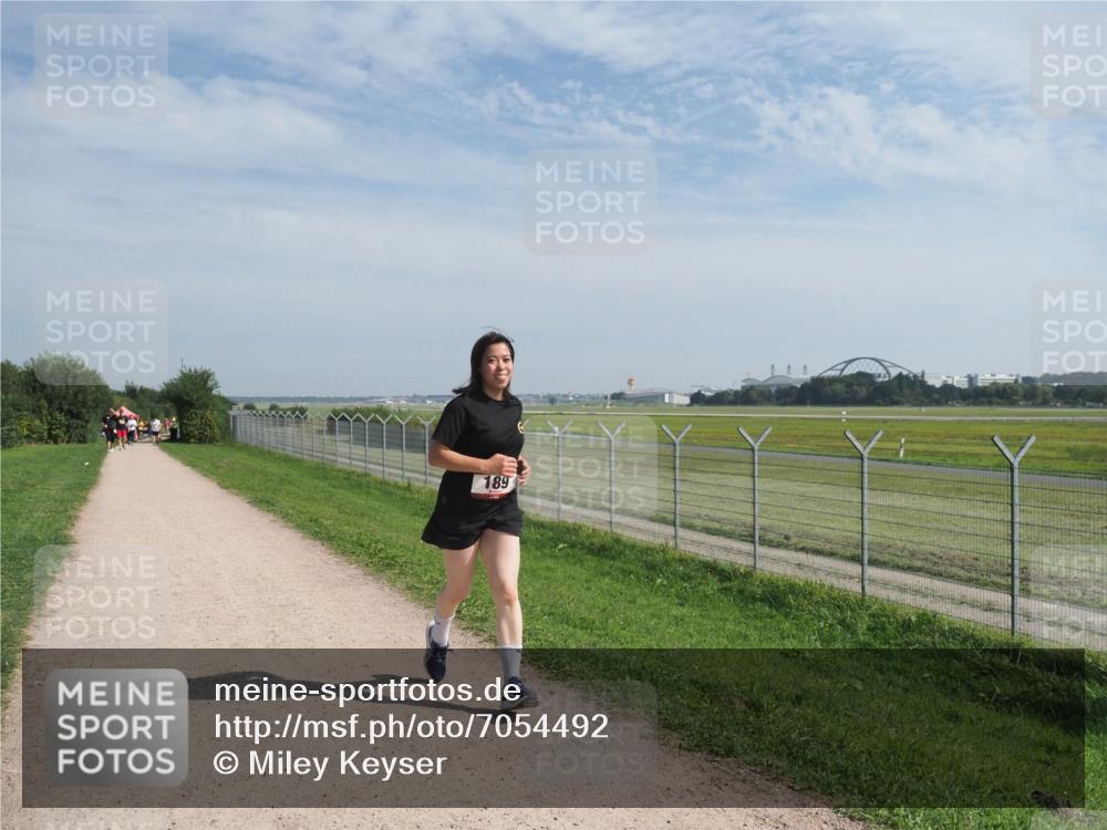 08.09.2024 - Airport Race Miley Keyser http://msf.ph/oto/7054492 08.09.2024 12:52:26 Laufen 189 meine-sportfotos.de