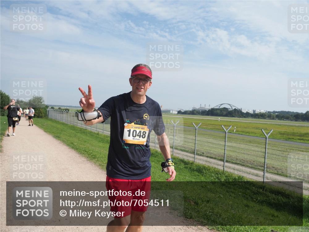 08.09.2024 - Airport Race Miley Keyser http://msf.ph/oto/7054511 08.09.2024 12:52:49 Laufen 1048 meine-sportfotos.de