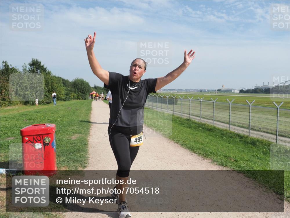 08.09.2024 - Airport Race Miley Keyser http://msf.ph/oto/7054518 08.09.2024 12:52:59 Laufen 495 meine-sportfotos.de