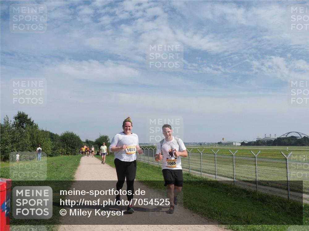 08.09.2024 - Airport Race Miley Keyser http://msf.ph/oto/7054525 08.09.2024 12:53:01 Laufen 1028, 1065 meine-sportfotos.de