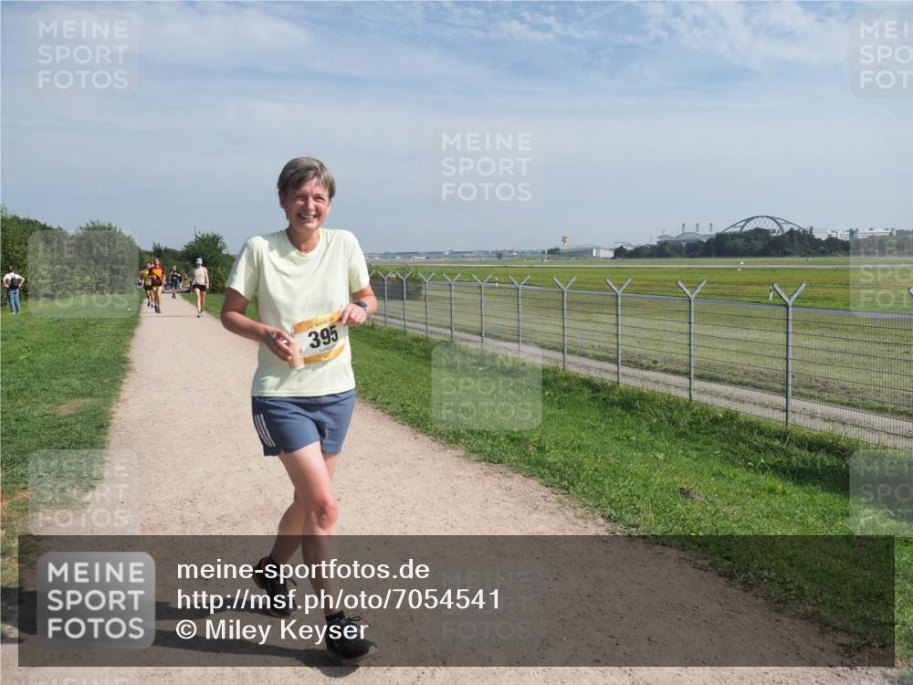 08.09.2024 - Airport Race Miley Keyser http://msf.ph/oto/7054541 08.09.2024 12:53:15 Laufen 395 meine-sportfotos.de