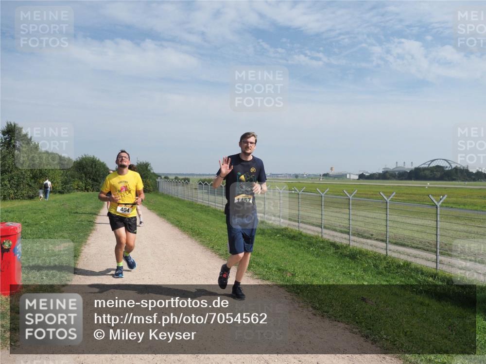 08.09.2024 - Airport Race Miley Keyser http://msf.ph/oto/7054562 08.09.2024 12:53:35 Laufen 404, 1457 meine-sportfotos.de