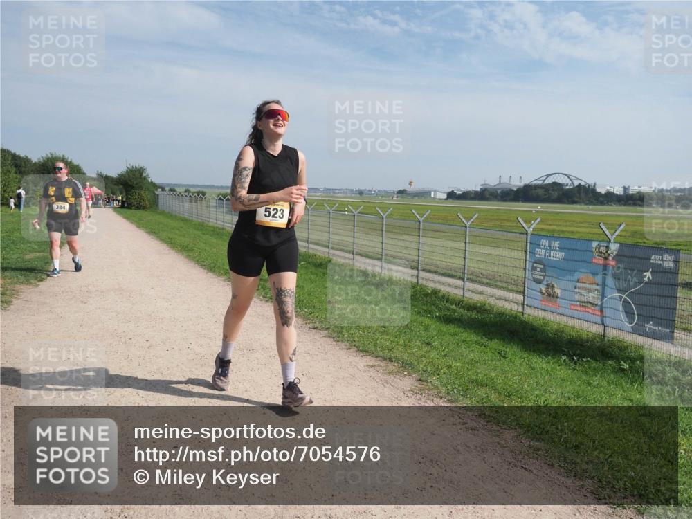 08.09.2024 - Airport Race Miley Keyser http://msf.ph/oto/7054576 08.09.2024 12:53:44 Laufen 384, 523 meine-sportfotos.de