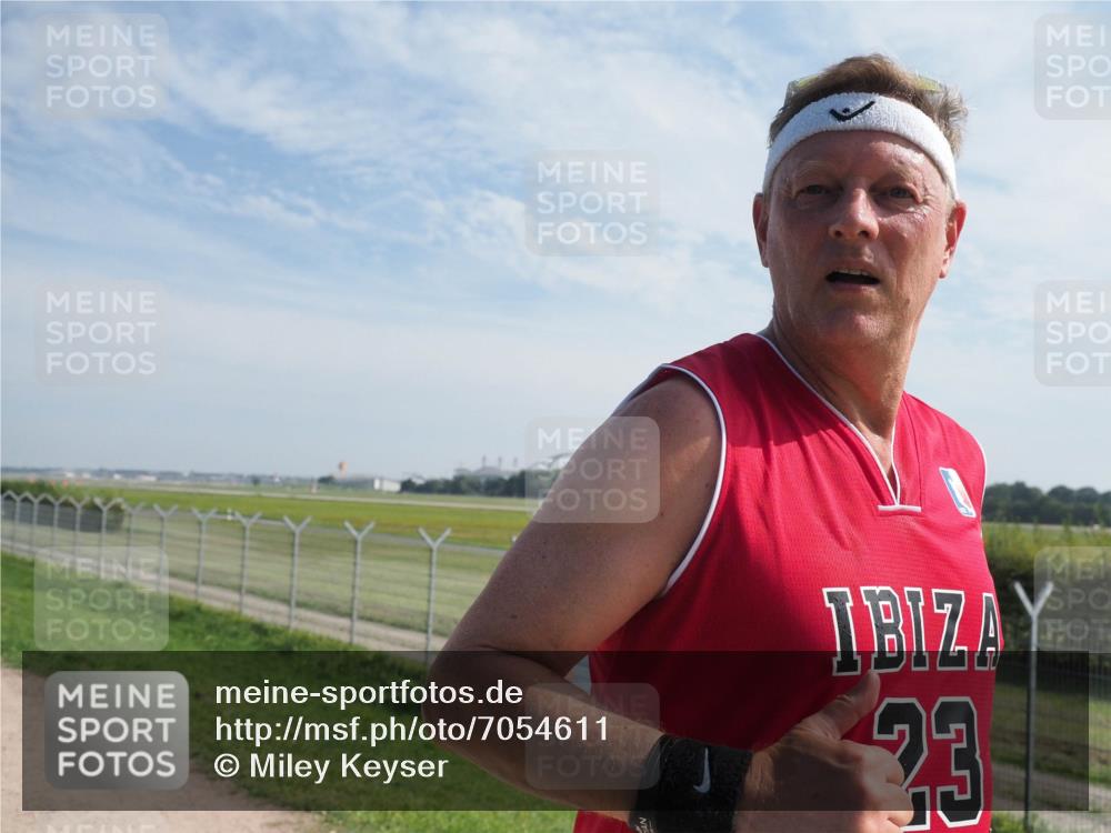 08.09.2024 - Airport Race Miley Keyser http://msf.ph/oto/7054611 08.09.2024 12:54:07 Laufen 23 meine-sportfotos.de