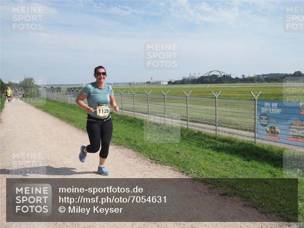 08.09.2024 - Airport Race Miley Keyser http://msf.ph/oto/7054631 08.09.2024 12:54:56 Laufen 1129 meine-sportfotos.de