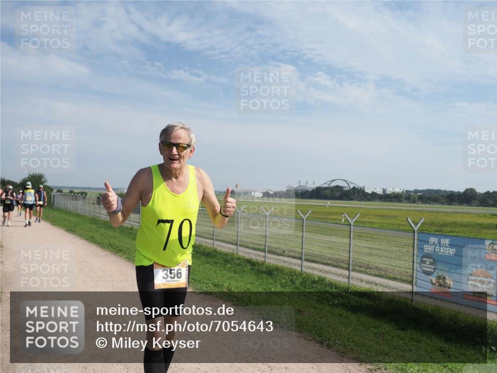 08.09.2024 - Airport Race Miley Keyser http://msf.ph/oto/7054643 08.09.2024 12:55:16 Laufen 6, 70, 356 meine-sportfotos.de