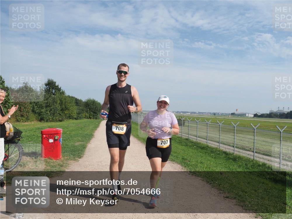 08.09.2024 - Airport Race Miley Keyser http://msf.ph/oto/7054666 08.09.2024 12:55:31 Laufen 708, 707 meine-sportfotos.de