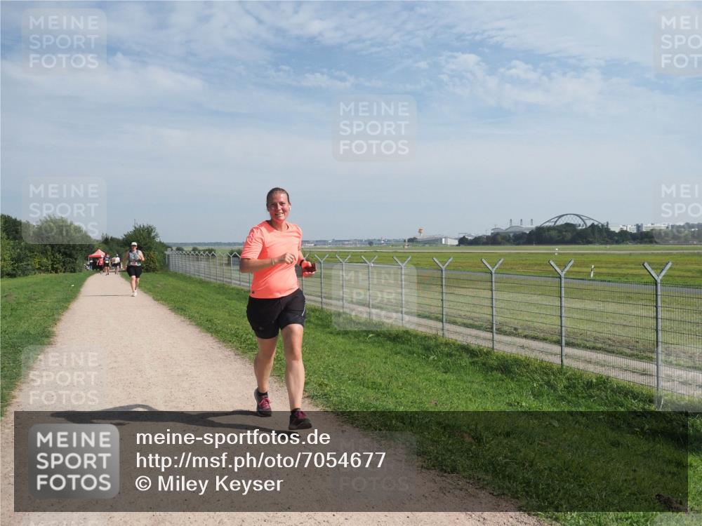 08.09.2024 - Airport Race Miley Keyser http://msf.ph/oto/7054677 08.09.2024 12:55:56 Laufen  meine-sportfotos.de