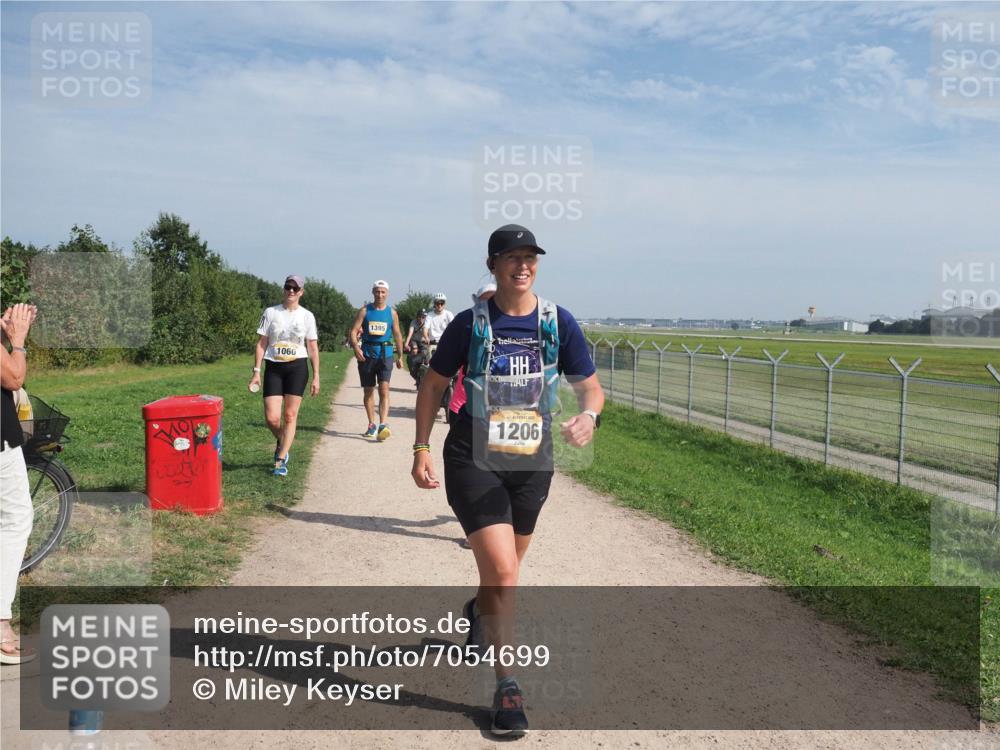 08.09.2024 - Airport Race Miley Keyser http://msf.ph/oto/7054699 08.09.2024 12:56:33 Laufen 1060, 1395, 1206 meine-sportfotos.de