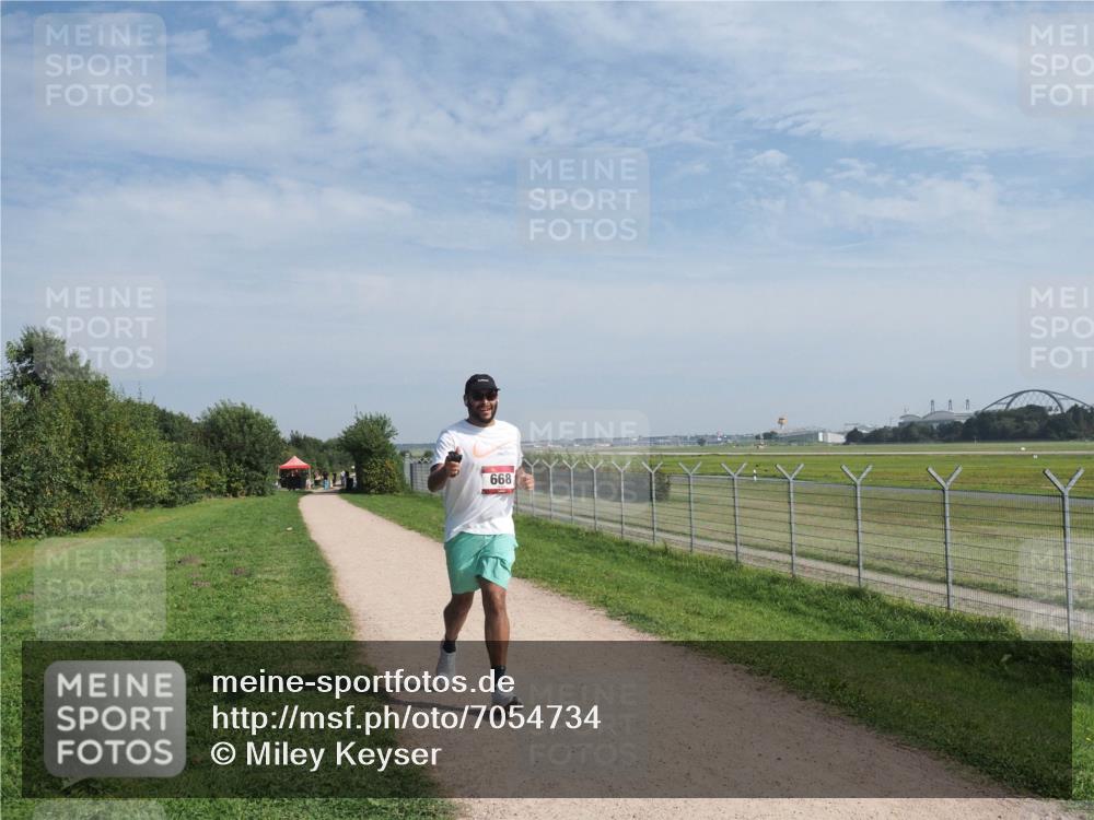 08.09.2024 - Airport Race Miley Keyser http://msf.ph/oto/7054734 08.09.2024 12:58:00 Laufen 668 meine-sportfotos.de