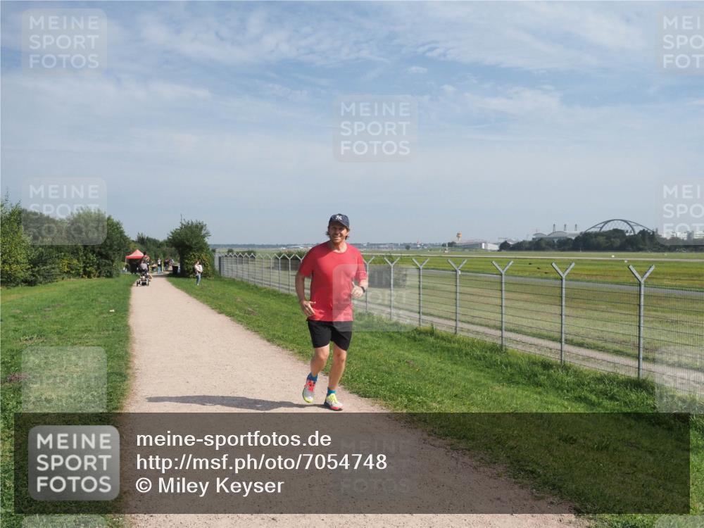 08.09.2024 - Airport Race Miley Keyser http://msf.ph/oto/7054748 08.09.2024 12:59:47 Laufen  meine-sportfotos.de