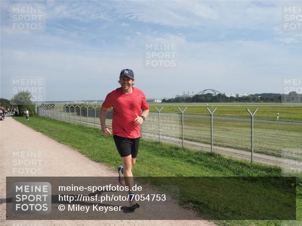 08.09.2024 - Airport Race Miley Keyser http://msf.ph/oto/7054753 08.09.2024 12:59:48 Laufen  meine-sportfotos.de