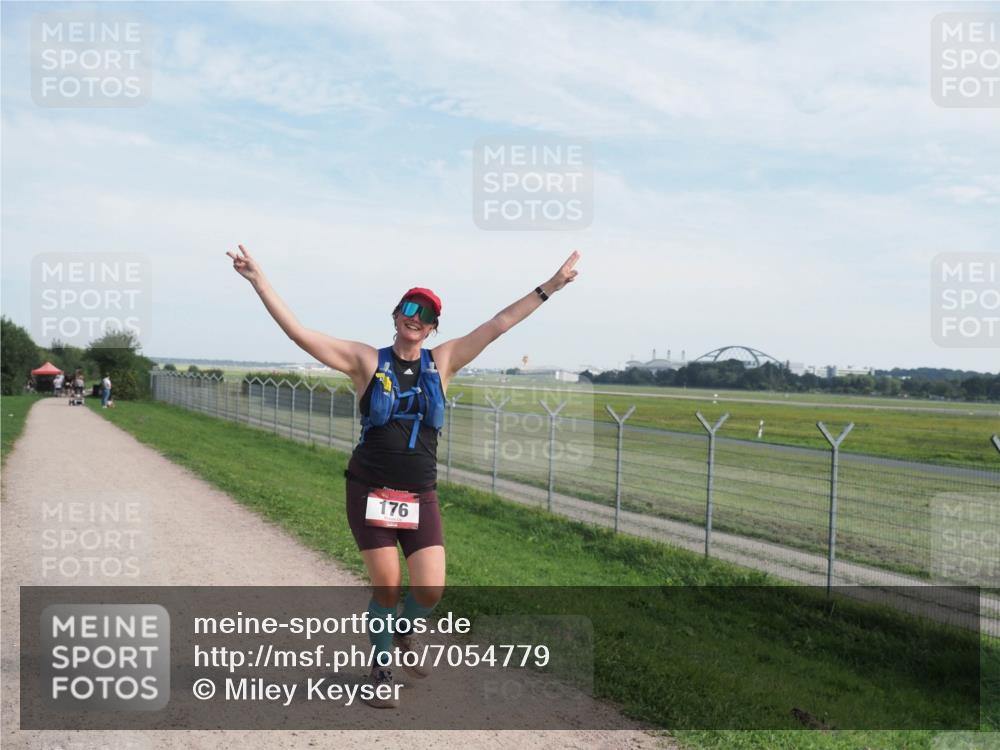 08.09.2024 - Airport Race Miley Keyser http://msf.ph/oto/7054779 08.09.2024 13:01:28 Laufen 176 meine-sportfotos.de