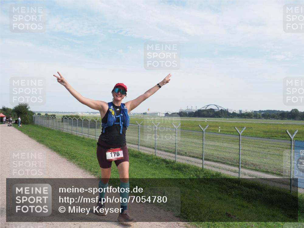 08.09.2024 - Airport Race Miley Keyser http://msf.ph/oto/7054780 08.09.2024 13:01:29 Laufen 176 meine-sportfotos.de