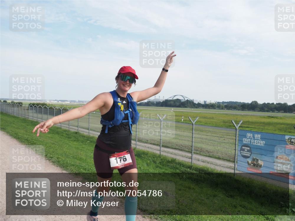 08.09.2024 - Airport Race Miley Keyser http://msf.ph/oto/7054786 08.09.2024 13:01:29 Laufen 176 meine-sportfotos.de