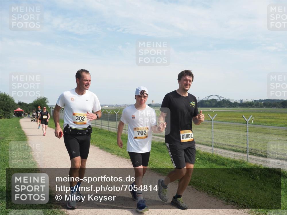 08.09.2024 - Airport Race Miley Keyser http://msf.ph/oto/7054814 08.09.2024 13:02:04 Laufen 302, 702 meine-sportfotos.de