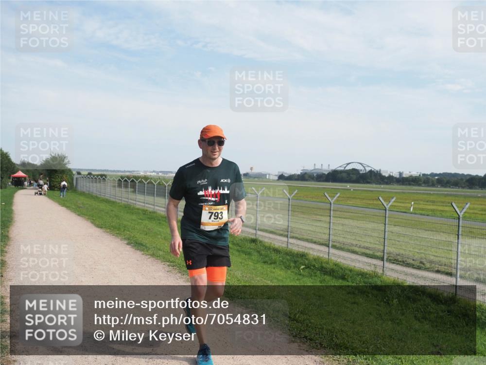 08.09.2024 - Airport Race Miley Keyser http://msf.ph/oto/7054831 08.09.2024 13:02:15 Laufen 793 meine-sportfotos.de