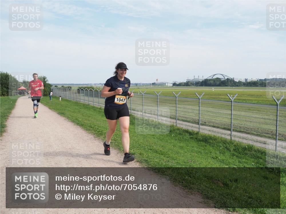 08.09.2024 - Airport Race Miley Keyser http://msf.ph/oto/7054876 08.09.2024 13:04:50 Laufen 1047 meine-sportfotos.de