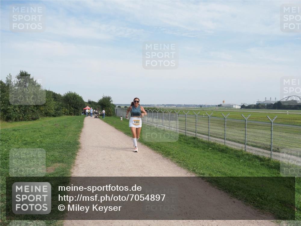08.09.2024 - Airport Race Miley Keyser http://msf.ph/oto/7054897 08.09.2024 13:06:06 Laufen 1322 meine-sportfotos.de