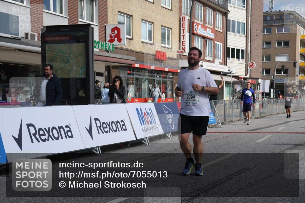 15.09.2024 - PSD Bank Halbmarathon Michael Strokosch http://msf.ph/oto/7055013 15.09.2024 12:39:28 Ziel 2094, 2260 meine-sportfotos.de