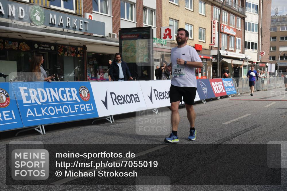 15.09.2024 - PSD Bank Halbmarathon Michael Strokosch http://msf.ph/oto/7055019 15.09.2024 12:39:29 Ziel 2094, 2137, 2260 meine-sportfotos.de