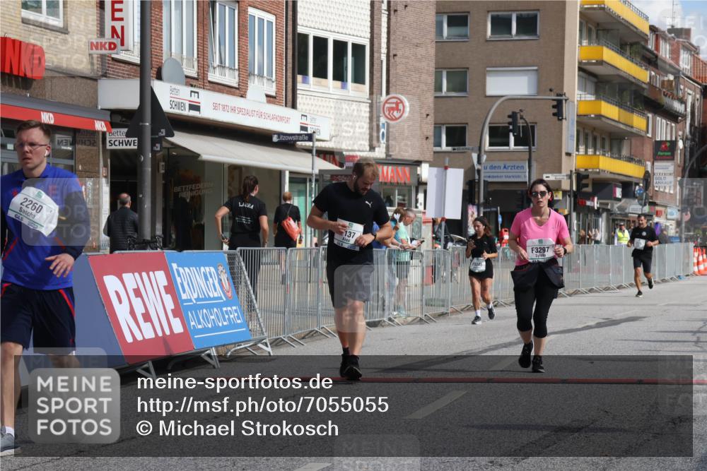 15.09.2024 - PSD Bank Halbmarathon Michael Strokosch http://msf.ph/oto/7055055 15.09.2024 12:39:36 Ziel 2094, 2137, 2260, 3297 meine-sportfotos.de