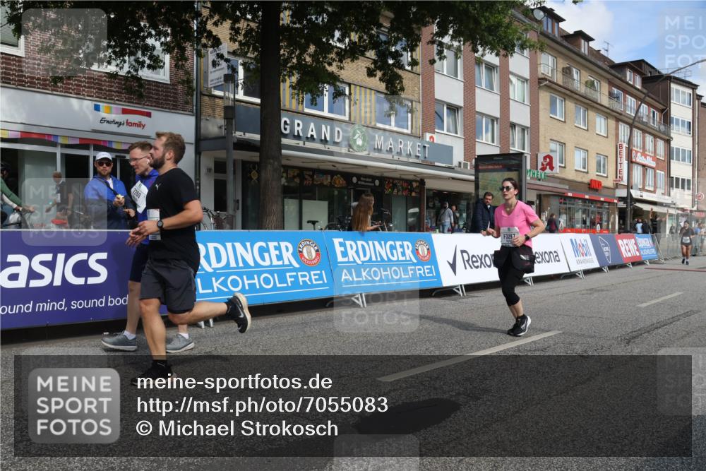 15.09.2024 - PSD Bank Halbmarathon Michael Strokosch http://msf.ph/oto/7055083 15.09.2024 12:39:42 Ziel 2125, 2137, 2260, 3297, 3345 meine-sportfotos.de