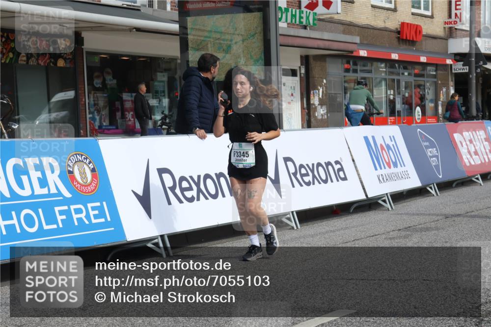 15.09.2024 - PSD Bank Halbmarathon Michael Strokosch http://msf.ph/oto/7055103 15.09.2024 12:39:48 Ziel 2125, 2137, 2301, 3297, 3345, 3503 meine-sportfotos.de