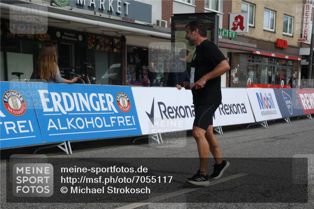 15.09.2024 - PSD Bank Halbmarathon Michael Strokosch http://msf.ph/oto/7055117 15.09.2024 12:39:51 Ziel 2125, 2301, 3345, 3503 meine-sportfotos.de