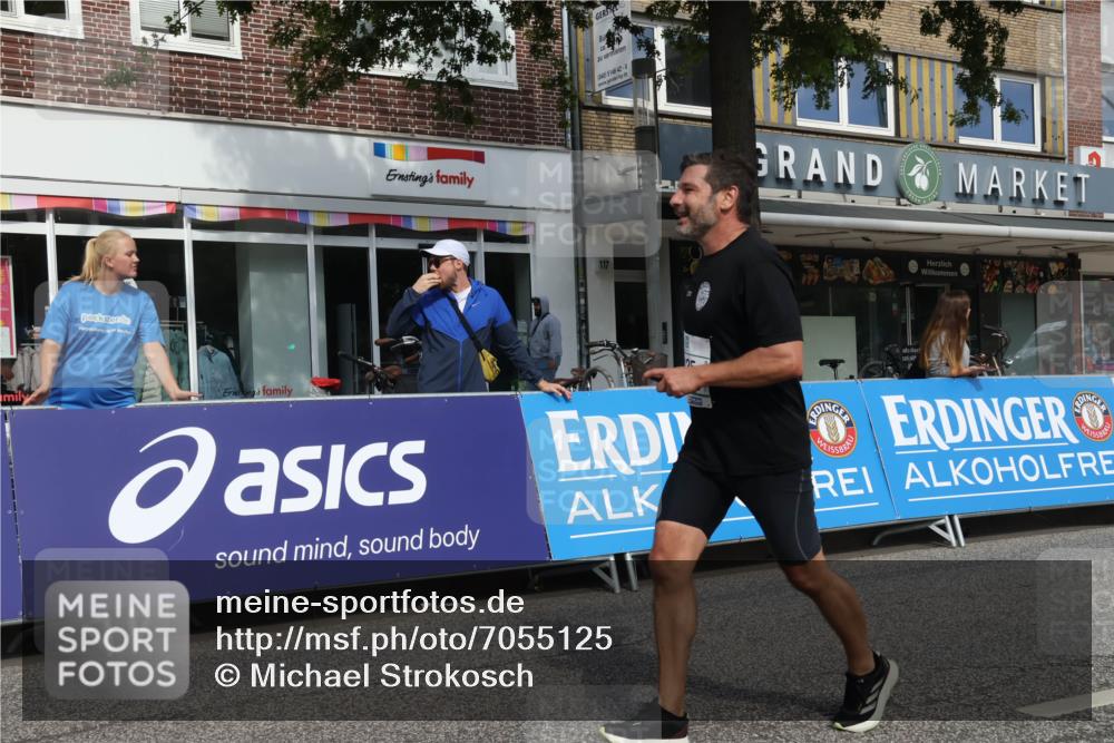 15.09.2024 - PSD Bank Halbmarathon Michael Strokosch http://msf.ph/oto/7055125 15.09.2024 12:39:52 Ziel 2125, 2301, 2395, 3345, 3503 meine-sportfotos.de
