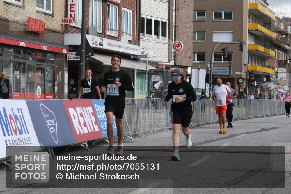 15.09.2024 - PSD Bank Halbmarathon Michael Strokosch http://msf.ph/oto/7055131 15.09.2024 12:39:55 Ziel 2125, 2301, 2395, 3345, 3503 meine-sportfotos.de