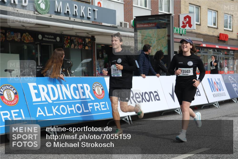15.09.2024 - PSD Bank Halbmarathon Michael Strokosch http://msf.ph/oto/7055159 15.09.2024 12:39:58 Ziel 2125, 2301, 2395, 2428, 3503 meine-sportfotos.de