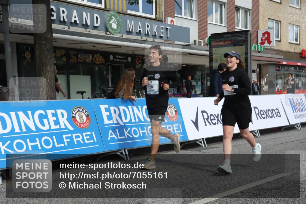 15.09.2024 - PSD Bank Halbmarathon Michael Strokosch http://msf.ph/oto/7055161 15.09.2024 12:39:58 Ziel 2125, 2301, 2395, 2428, 3503 meine-sportfotos.de