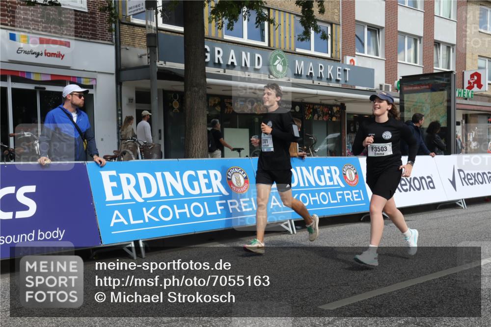 15.09.2024 - PSD Bank Halbmarathon Michael Strokosch http://msf.ph/oto/7055163 15.09.2024 12:39:59 Ziel 2125, 2301, 2395, 2428, 3503 meine-sportfotos.de