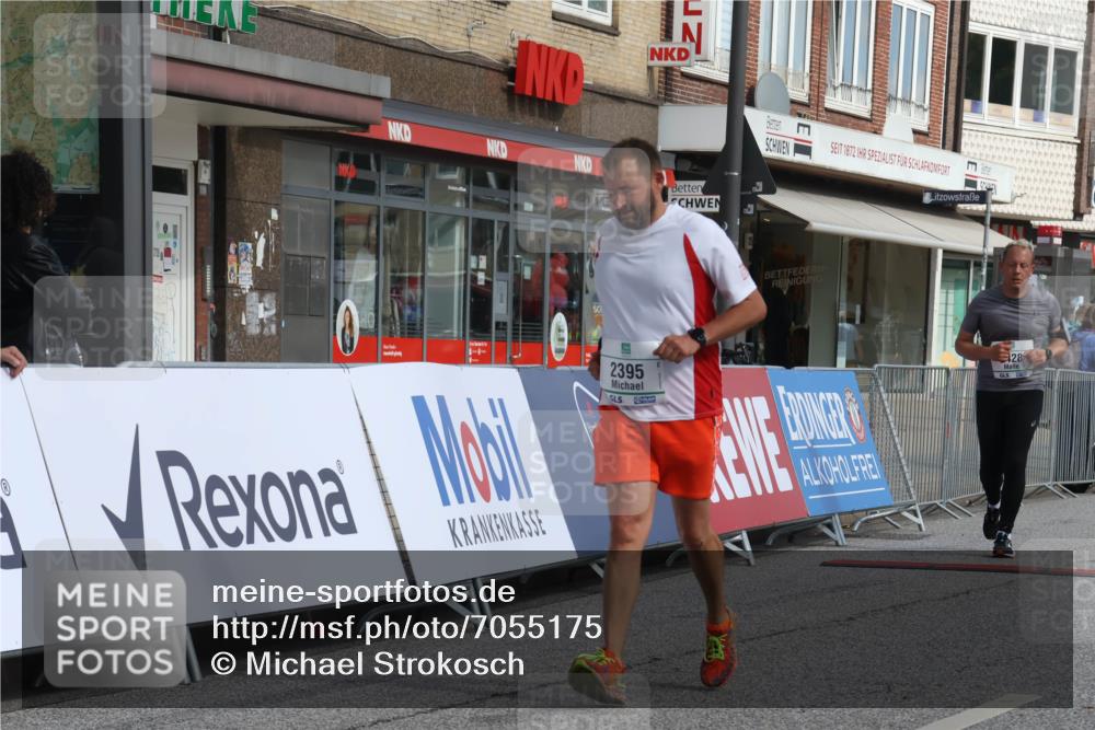 15.09.2024 - PSD Bank Halbmarathon Michael Strokosch http://msf.ph/oto/7055175 15.09.2024 12:40:02 Ziel 2301, 2395, 2428, 3503 meine-sportfotos.de