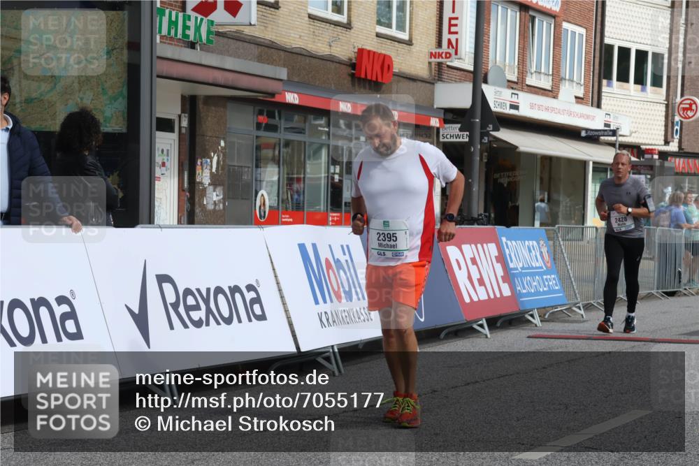 15.09.2024 - PSD Bank Halbmarathon Michael Strokosch http://msf.ph/oto/7055177 15.09.2024 12:40:02 Ziel 2301, 2395, 2428, 3503 meine-sportfotos.de