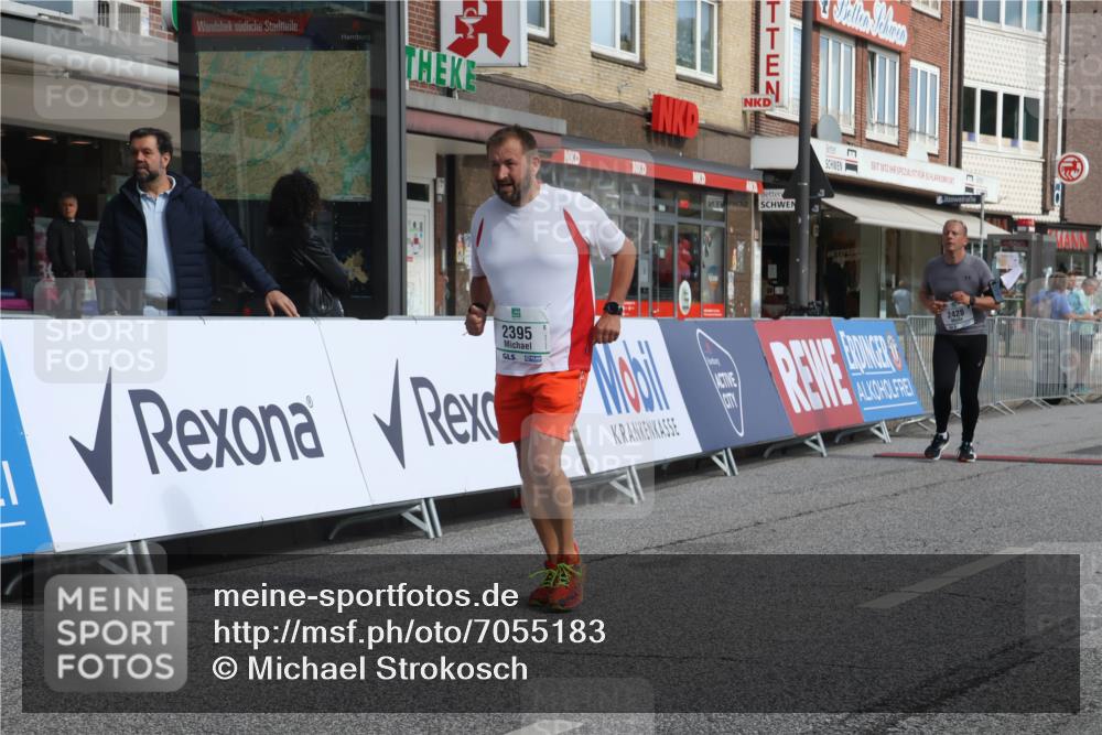 15.09.2024 - PSD Bank Halbmarathon Michael Strokosch http://msf.ph/oto/7055183 15.09.2024 12:40:03 Ziel 2301, 2395, 2428, 3503 meine-sportfotos.de