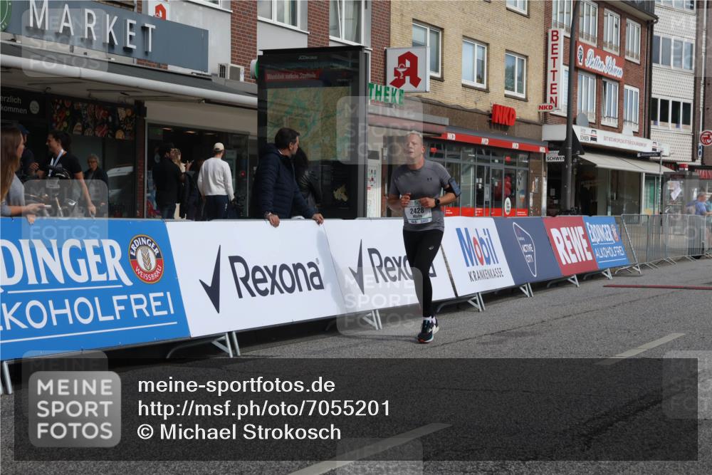 15.09.2024 - PSD Bank Halbmarathon Michael Strokosch http://msf.ph/oto/7055201 15.09.2024 12:40:06 Ziel 1668, 2301, 2395, 2428, 3499, 3503 meine-sportfotos.de