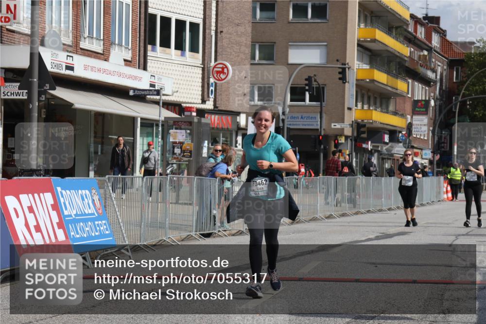 15.09.2024 - PSD Bank Halbmarathon Michael Strokosch http://msf.ph/oto/7055317 15.09.2024 12:41:01 Ziel 1845, 1910, 3444, 3462 meine-sportfotos.de