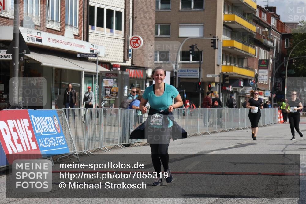 15.09.2024 - PSD Bank Halbmarathon Michael Strokosch http://msf.ph/oto/7055319 15.09.2024 12:41:01 Ziel 1845, 1910, 3444, 3462 meine-sportfotos.de