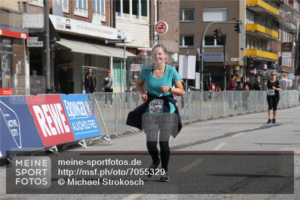 15.09.2024 - PSD Bank Halbmarathon Michael Strokosch http://msf.ph/oto/7055329 15.09.2024 12:41:02 Ziel 1845, 1910, 3444, 3462 meine-sportfotos.de