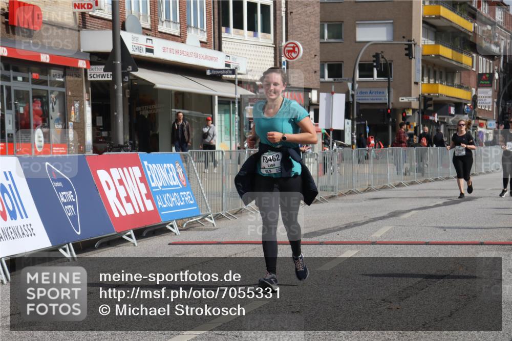 15.09.2024 - PSD Bank Halbmarathon Michael Strokosch http://msf.ph/oto/7055331 15.09.2024 12:41:02 Ziel 1845, 1910, 3444, 3462 meine-sportfotos.de