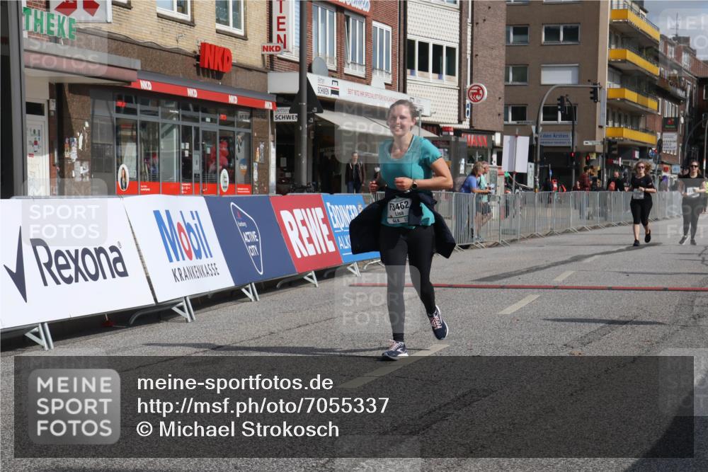 15.09.2024 - PSD Bank Halbmarathon Michael Strokosch http://msf.ph/oto/7055337 15.09.2024 12:41:03 Ziel 1845, 1910, 3462 meine-sportfotos.de
