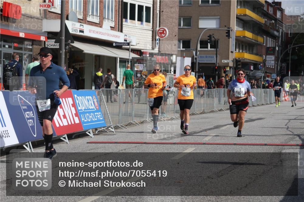 15.09.2024 - PSD Bank Halbmarathon Michael Strokosch http://msf.ph/oto/7055419 15.09.2024 12:41:45 Ziel 2276, 3343, 3344, 3412 meine-sportfotos.de