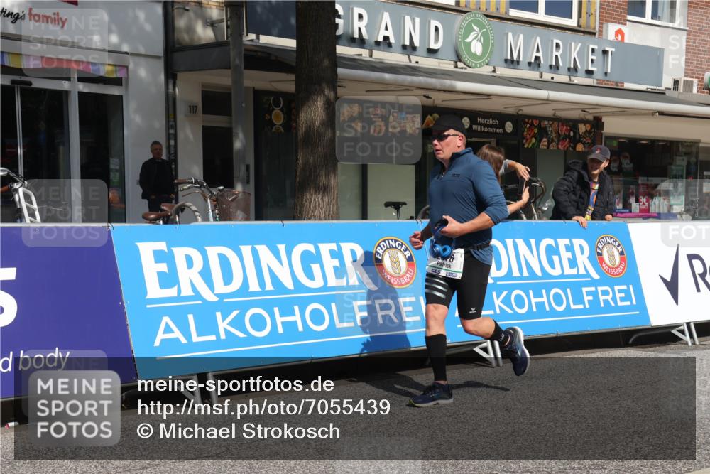 15.09.2024 - PSD Bank Halbmarathon Michael Strokosch http://msf.ph/oto/7055439 15.09.2024 12:41:48 Ziel 2276, 3343, 3344, 3412 meine-sportfotos.de