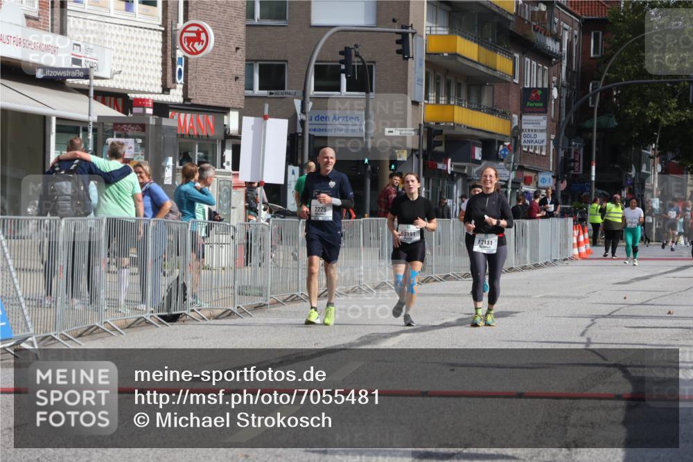 15.09.2024 - PSD Bank Halbmarathon Michael Strokosch http://msf.ph/oto/7055481 15.09.2024 12:41:56 Ziel 2225, 2276, 3131, 3191, 3343, 3344, 3412 meine-sportfotos.de