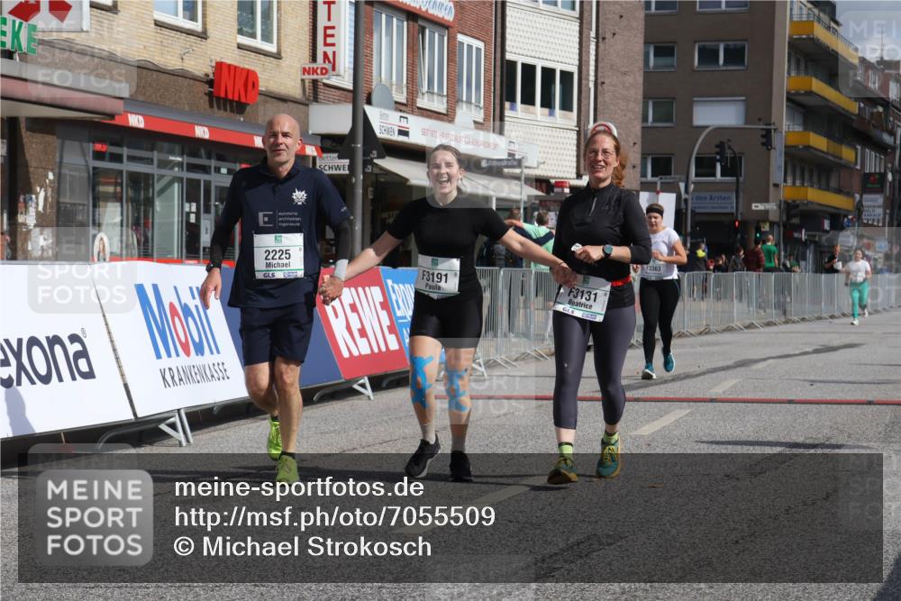 15.09.2024 - PSD Bank Halbmarathon Michael Strokosch http://msf.ph/oto/7055509 15.09.2024 12:42:04 Ziel 2225, 3131, 3191, 3363 meine-sportfotos.de