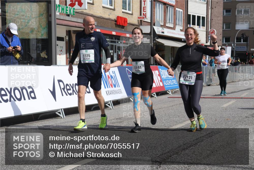 15.09.2024 - PSD Bank Halbmarathon Michael Strokosch http://msf.ph/oto/7055517 15.09.2024 12:42:05 Ziel 2225, 3131, 3191, 3363 meine-sportfotos.de