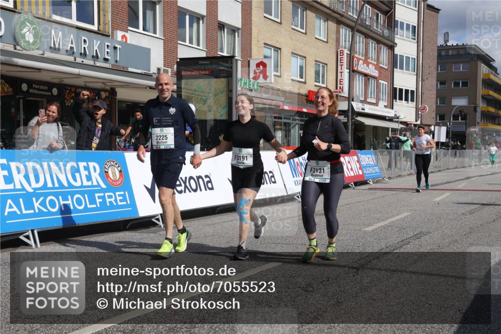 15.09.2024 - PSD Bank Halbmarathon Michael Strokosch http://msf.ph/oto/7055523 15.09.2024 12:42:06 Ziel 2225, 3131, 3191, 3363 meine-sportfotos.de